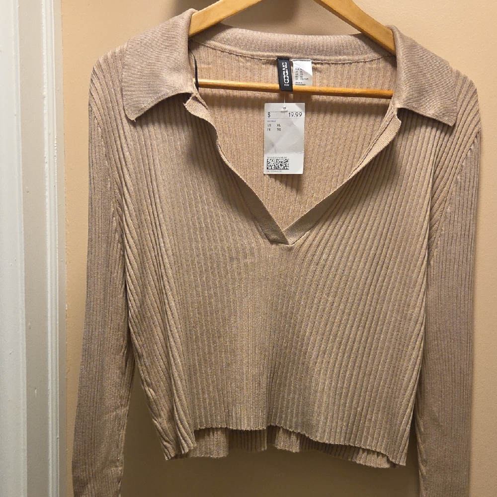 H&M, Cropped Tan Ribbed Long Sleeve Top